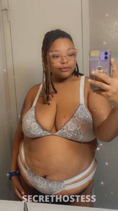 29 year old Asian Escort in Dallas TX Big titty nasty southern blasian