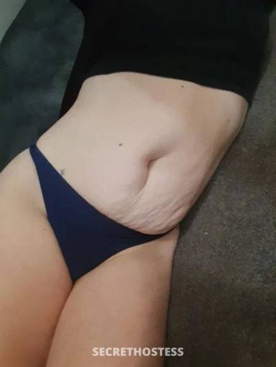 41 year old Australian Escort in Perth Tight Aussie slut can't stop eating cock