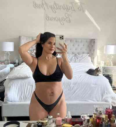 24 year old Escort in Agoura Hills CA Add me up now I’m available for lovely and nice fuck xxx-
