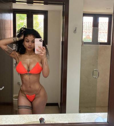 23 year old Hispanic Escort in Portland OR Wet, sexy, Creamy and got amazing Tits