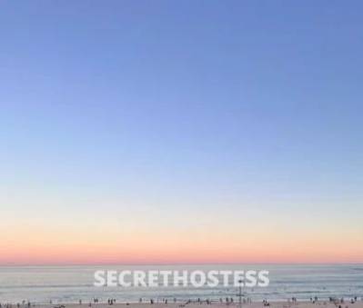 23 year old Escort in Sydney Gigolo Virgin ass sell