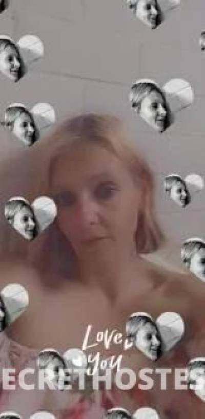 37 year old Escort in Ballimore Dubbo 37 bi female looking for pay4play