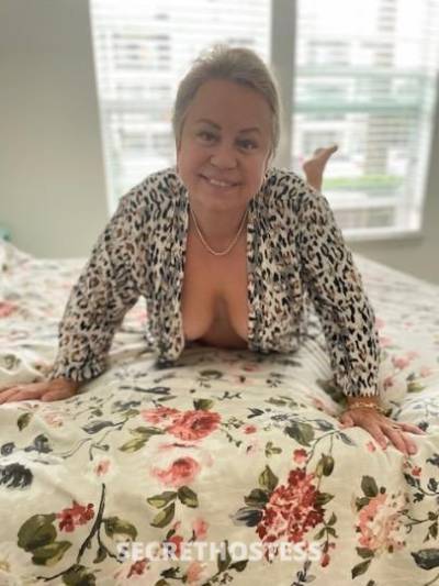 Maggie 56Yrs Old Escort Ann Arbor MI Image - 3