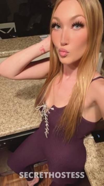 25 Year Old Escort Phoenix AZ Blonde - Image 1