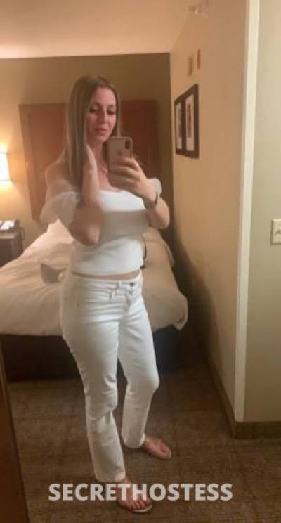 42Yrs Old Escort Kansas City MO Image - 1