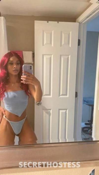 26 year old Escort in Houston TX All 3holes R open My Mouth Pussy or Ass will make bust like 