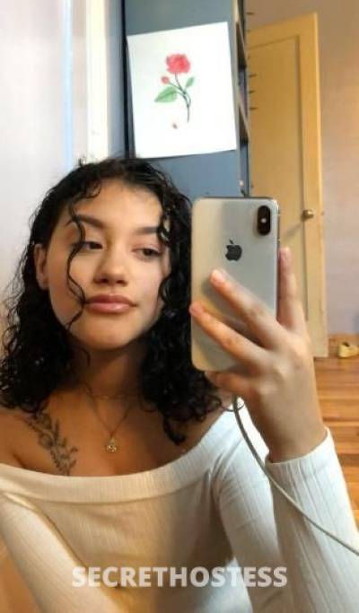 34 year old Escort in Buffalo NY Click my ad sexy