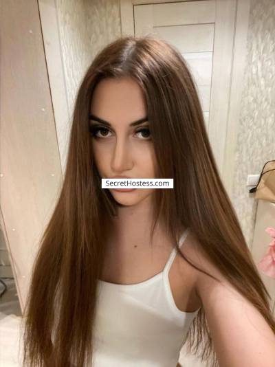 20 year old Caucasian Escort in Barnet London Katrin