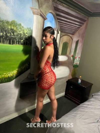 18 Year Old Asian Escort Orlando FL - Image 1