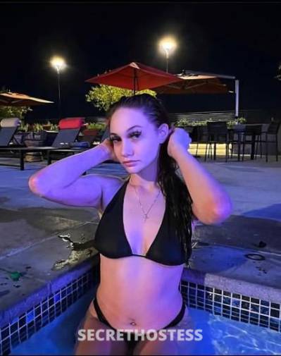 19 Year Old Escort Los Angeles CA - Image 2