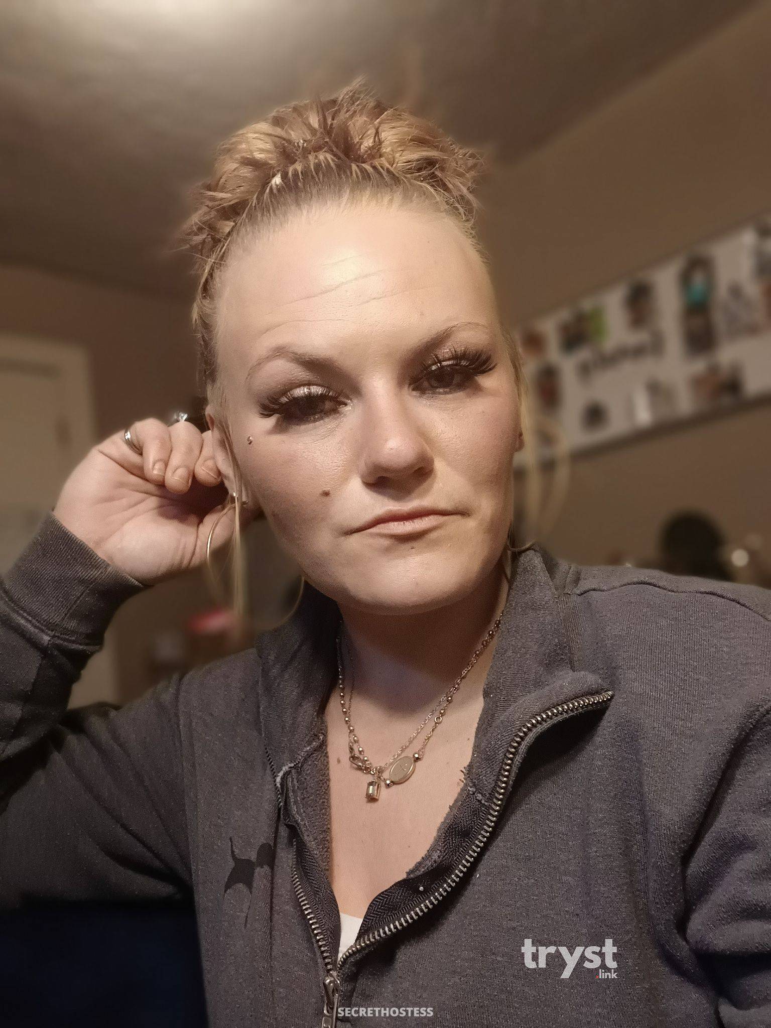 Jessica 20Yrs Old Escort Size 6 157CM Tall Indianapolis IN Image - 4