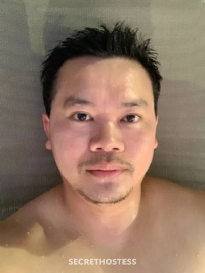 Active Thai male to male full plays massage in Sunshine Coast