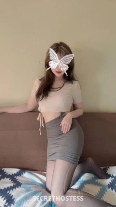 24 year old Chinese Escort in Atwell Perth Erica your sugar babe