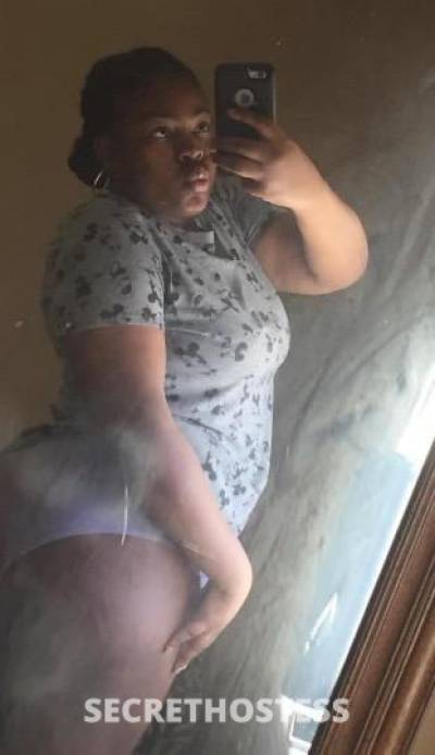 21 year old Escort in Rochester NY Juicyy Available Wanna come play
