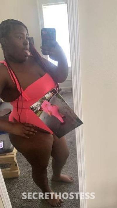 21 year old Escort in Rochester NY Juicyy Available Wanna come play