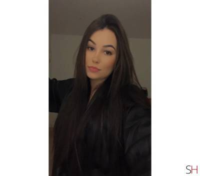 23Yrs Old Escort East Riding of Yorkshire Image - 1