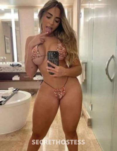 25 Year Old Colombian Escort Miami FL - Image 3