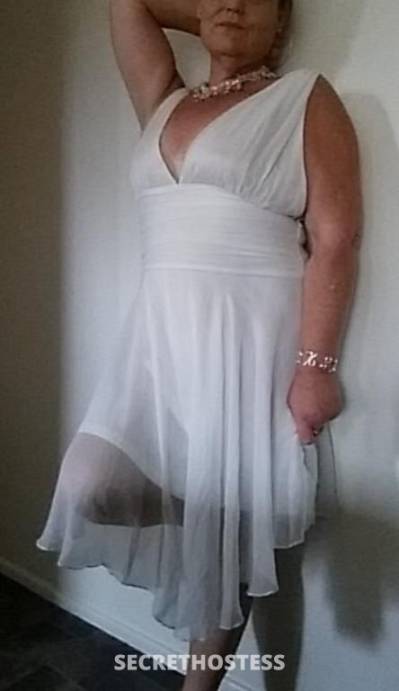 44Yrs Old Escort Size 12 Bundaberg Image - 2