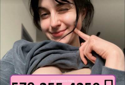 Laura Outcall GFE &amp; Online fun @Snap: SweetMilkLaura in Montreal