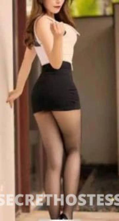 23 year old Asian Escort in Maroochydore Sunshine Coast Beautiful Asian Girl 7 days a week Out/Incalls Maroochydore