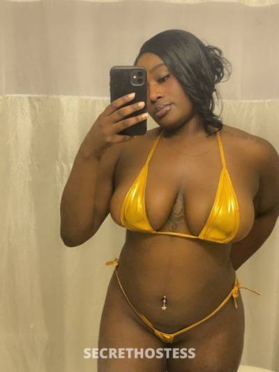 21 year old Escort in Phoenix AZ How’s the view baby