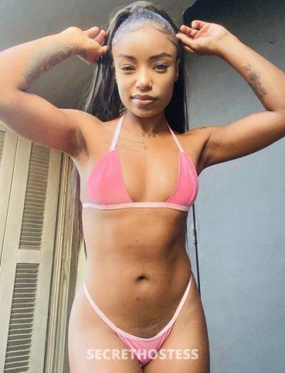 24 year old Escort in Jackson MS I’m available for both incall and outcall service xxxx-xxx