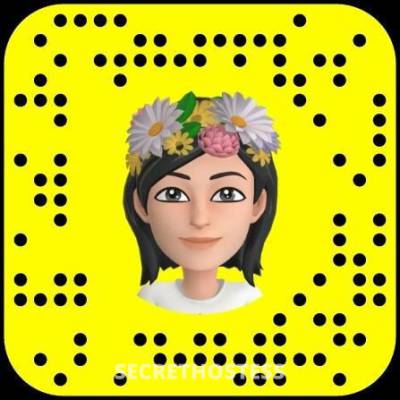 32 year old Escort in Iowa City IA Available SEXY BABE Fresh pussy NEED FOR HOOKUP OUTCALL &amp