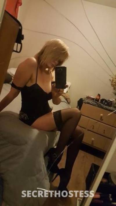 40 Years Sweet Sexxy Dont miss out Incall Outcall Car Date in Bloomington IL