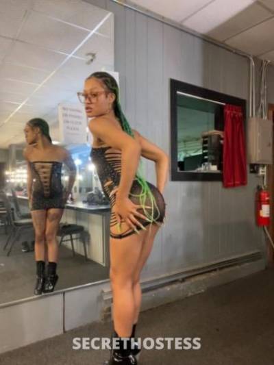 MissFiji 23Yrs Old Escort Milwaukee WI Image - 4