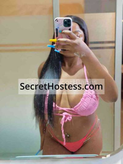 21 Year Old Nigerian Escort Accra Black Hair Brown eyes - Image 1