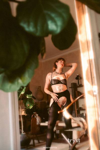 Thora 20Yrs Old Escort Size 12 183CM Tall Chicago IL Image - 12