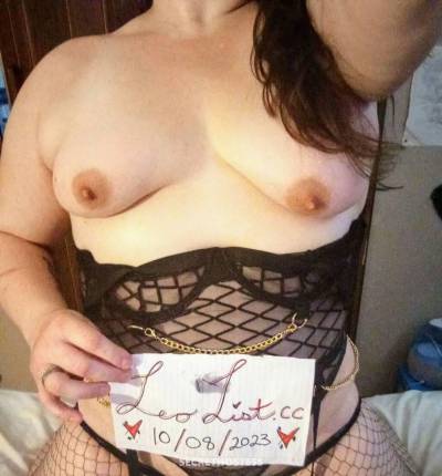 28 Year Old Asian Escort Barrie - Image 8