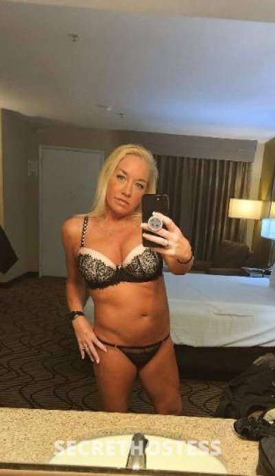 38Yrs Old Escort Toledo OH Image - 1