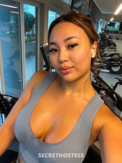 26 year old Asian Escort in Calgary I’m available for sweet sex and suck
