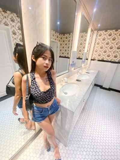 23Yrs Old Escort 58KG 160CM Tall Denpasar Image - 1