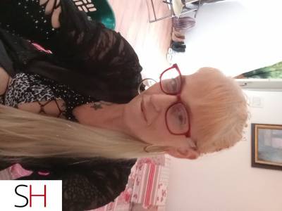 41Yrs Old Escort 157CM Tall Winnipeg Image - 1