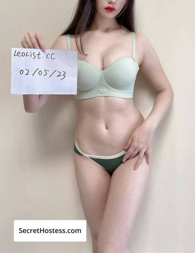 24 year old Asian Escort in Windsor Consider me your favorite new lover. ▎C!M R!M B*FS