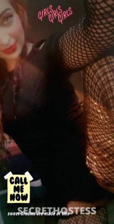 38 year old Escort in Louisville KY Sweet petite discreet