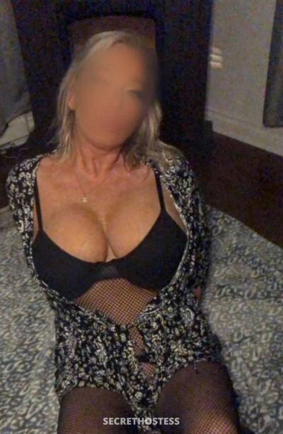 42 Year Old Asian Escort Montreal - Image 7