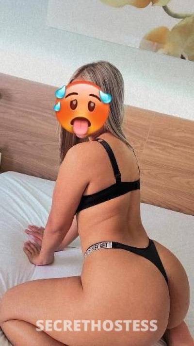 21 Year Old Venezuelan Escort Manhattan NY - Image 2