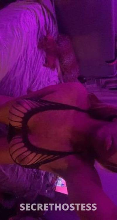 24 year old Escort in Birmingham AL Storm lets talk greek