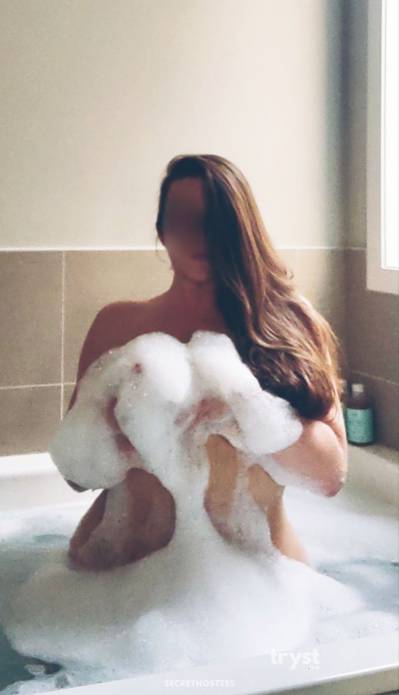 30 Year Old Caucasian Escort Edmonton - Image 5