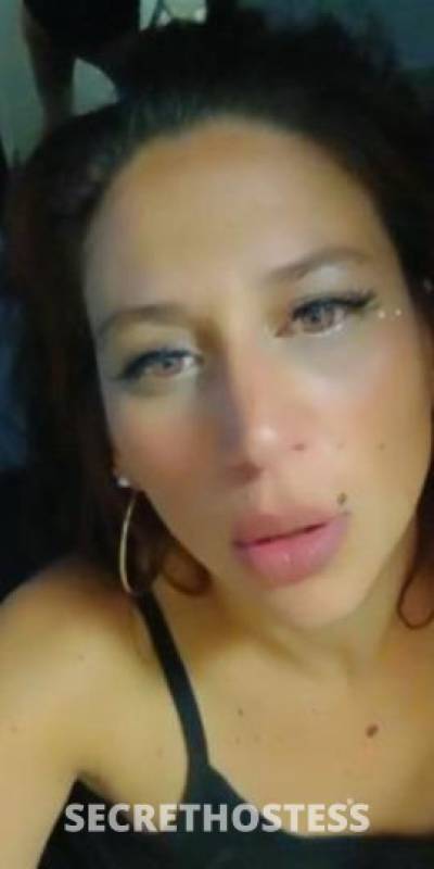 39 year old Escort in Charlotte NC that WEt wEt