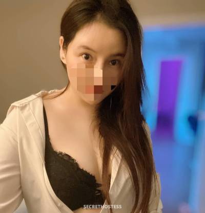 28 Year Old Asian Escort Vancouver Black Hair - Image 3
