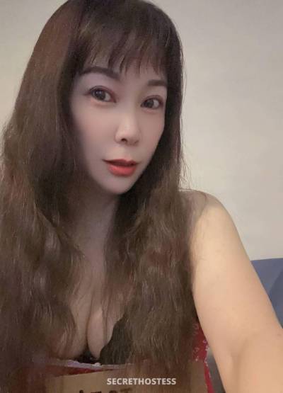 23 Year Old Asian Escort Vancouver - Image 1