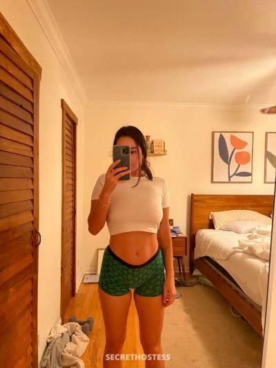22 year old Asian Escort in Sierra Vista AZ Hookups