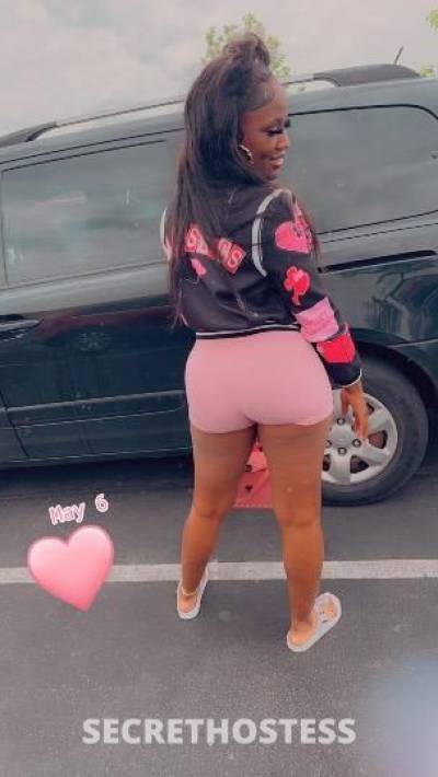32 year old Escort in Louisville KY Realdimples