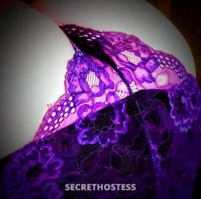 48 Year Old Escort Denver CO Redhead - Image 3