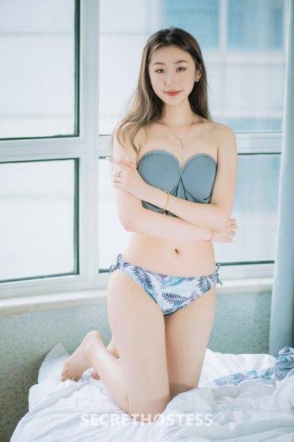 LaLa 25Yrs Old Escort Size 4 165CM Tall Las Vegas NV Image - 2