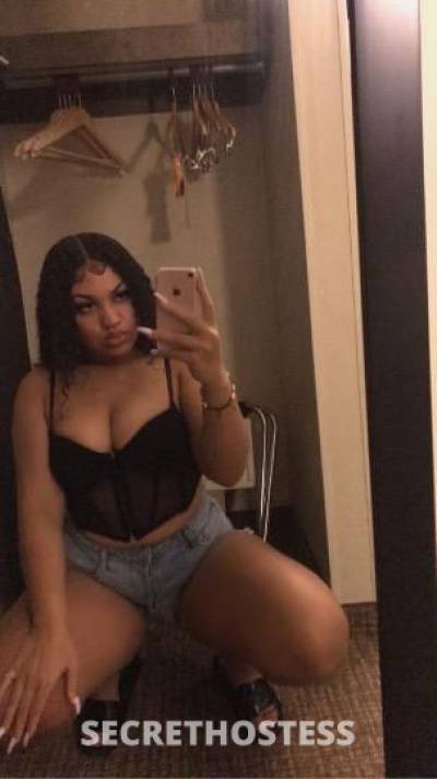 21 Year Old Latino Escort Seattle WA - Image 2